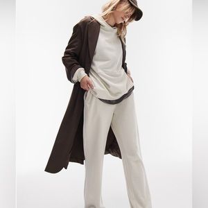 Topshop NWT long line coat. size M fits like size 6-8